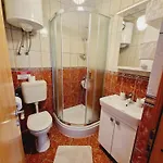 Apartamento Melani Vir