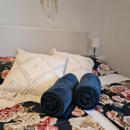 Melani 公寓 维尔