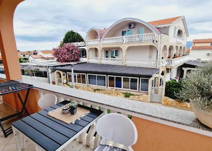 Appartement Melani *