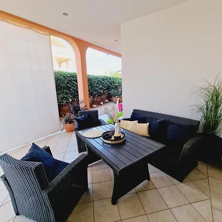 Apartment Melani Vir