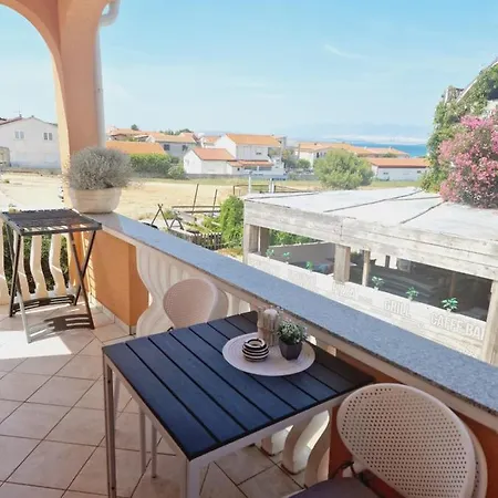 Апартаменты Melani