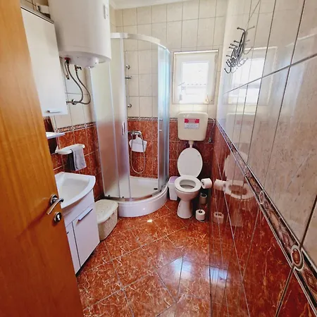 Apartment Melani *