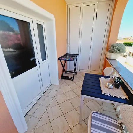 Apartment Melani Vir