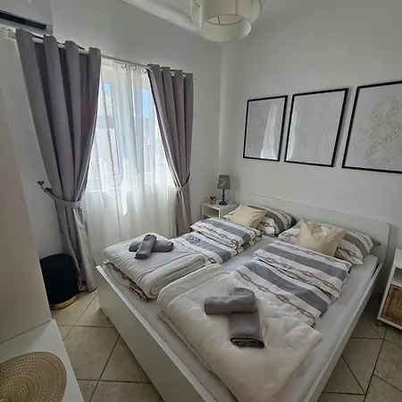 Apartment Melani *