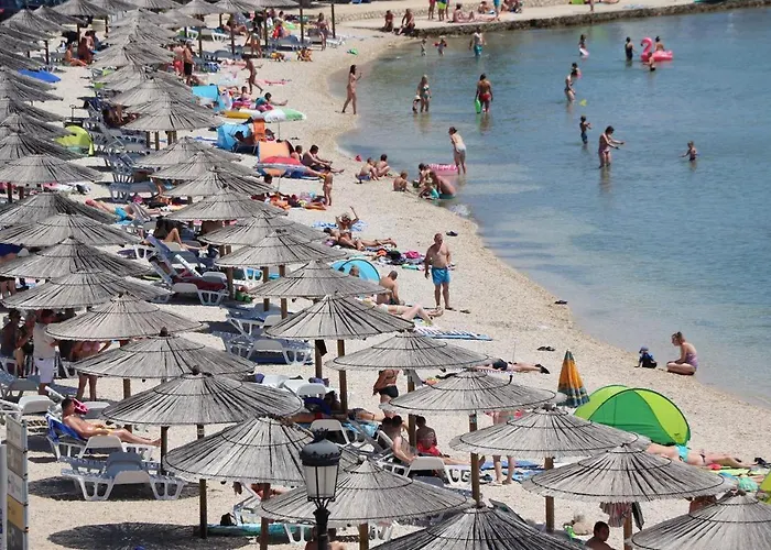 Διαμέρισμα Melani Vir